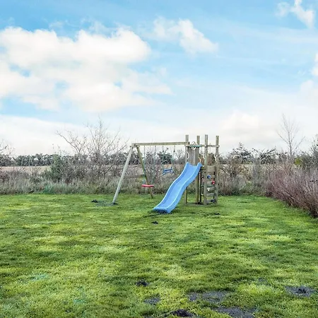 بيت للعطل Charming Sauna Cottage-by Traum *