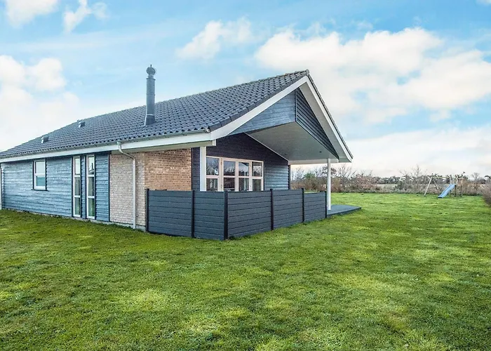 Дом отдыха Charming Sauna Cottage-by Traum
