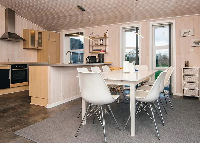 Дом отдыха Charming Sauna Cottage-by Traum